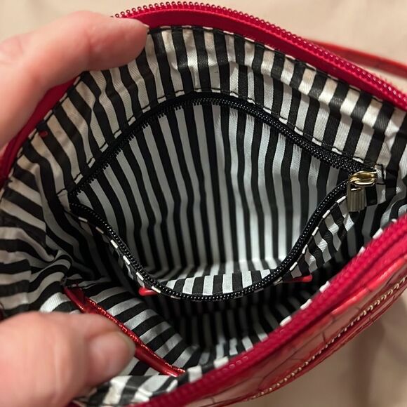 Unbranded perfect little crossbody bag w/lots of packets & cute croc design EUC - Picture 5 of 8